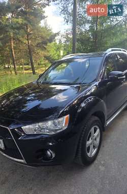 Mitsubishi Outlander 2009