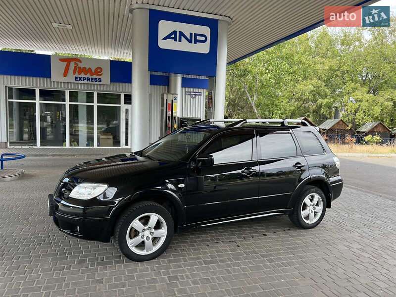 Внедорожник / Кроссовер Mitsubishi Outlander 2007 в Николаеве