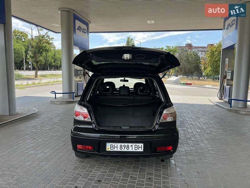 Внедорожник / Кроссовер Mitsubishi Outlander 2007 в Николаеве