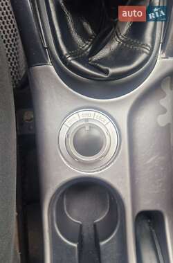 Внедорожник / Кроссовер Mitsubishi Outlander 2006 в 