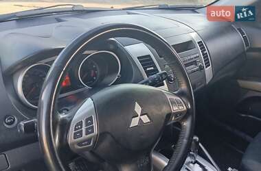 Позашляховик / Кросовер Mitsubishi Outlander 2008 в 