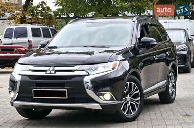 Mitsubishi Outlander 2016