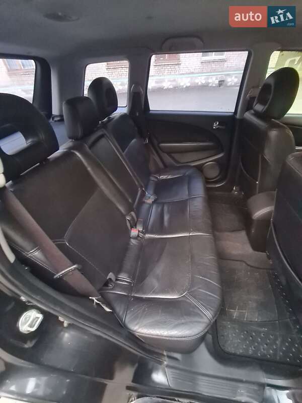 Внедорожник / Кроссовер Mitsubishi Outlander 2007 в Каменском фото 14 Внедорожник / Кроссовер Mitsubishi Outlander 2007 в Каменском