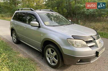 Позашляховик / Кросовер Mitsubishi Outlander 2005 в Харкові