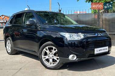 Mitsubishi Outlander 2013