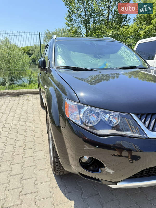 Внедорожник / Кроссовер Mitsubishi Outlander 2008 в Черновцах фото 12 Внедорожник / Кроссовер Mitsubishi Outlander 2008 в Черновцах