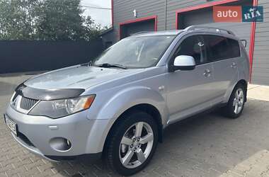 Внедорожник / Кроссовер Mitsubishi Outlander 2008 в Черновцах