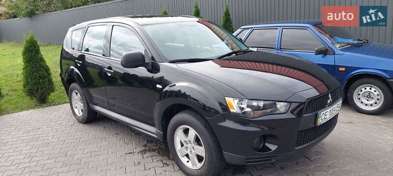 Позашляховик / Кросовер Mitsubishi Outlander 2012 в Чернівцях фото 9 Позашляховик / Кросовер Mitsubishi Outlander 2012 в Чернівцях