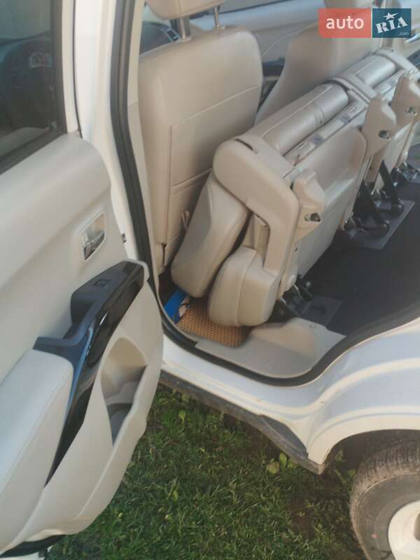 Позашляховик / Кросовер Mitsubishi Outlander 2008 в Кам'янець-Подільському