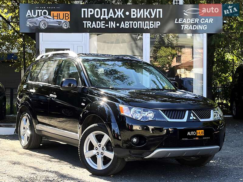 Внедорожник / Кроссовер Mitsubishi Outlander 2008 в 