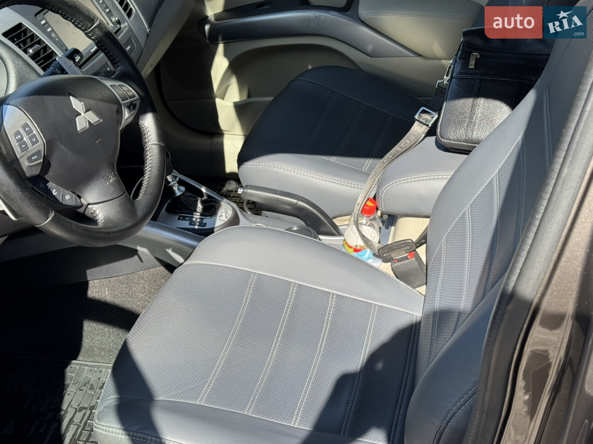 2012 Mitsubishi Outlander - мініатюра 22