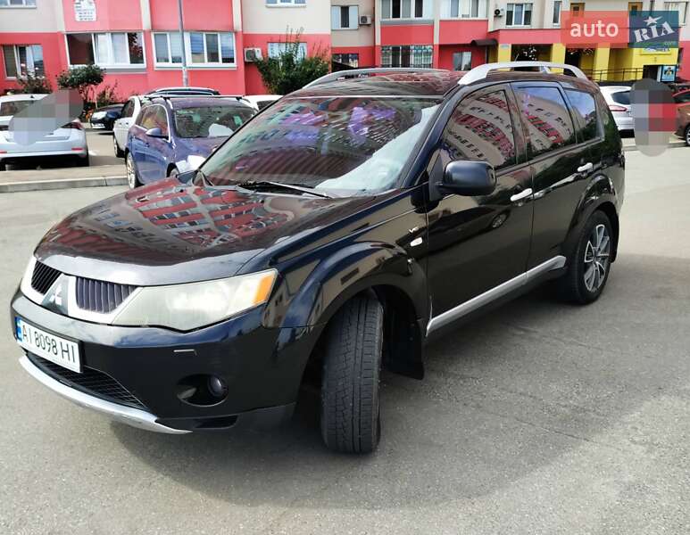 Внедорожник / Кроссовер Mitsubishi Outlander 2008 в Броварах фото 2 Внедорожник / Кроссовер Mitsubishi Outlander 2008 в Броварах