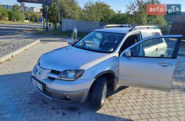 Внедорожник / Кроссовер Mitsubishi Outlander 2003 в 