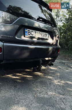 Внедорожник / Кроссовер Mitsubishi Outlander 2007 в 