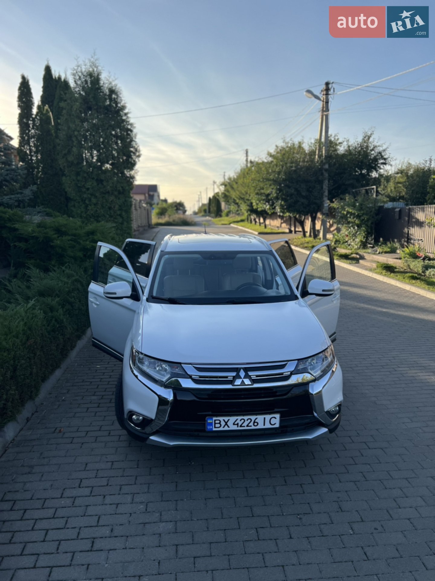 2015 Mitsubishi Outlander - мініатюра 13