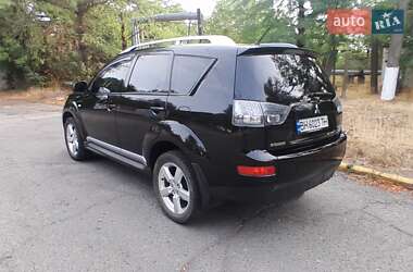 Внедорожник / Кроссовер Mitsubishi Outlander 2008 в 