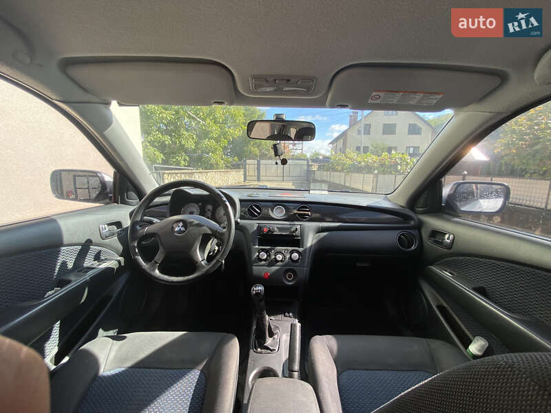 Позашляховик / Кросовер Mitsubishi Outlander 2007 в Вижниці