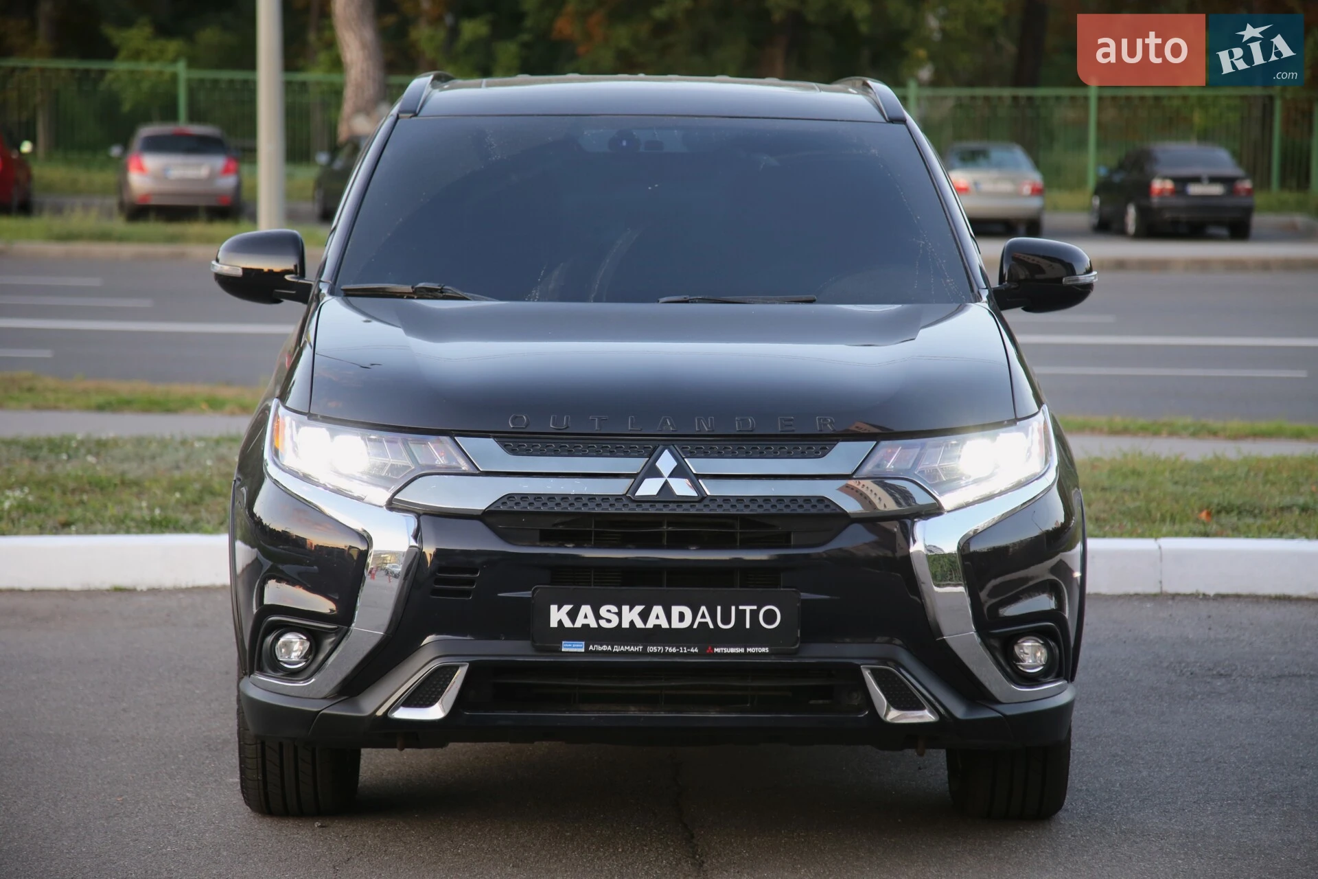 2018 Mitsubishi Outlander - мініатюра 2