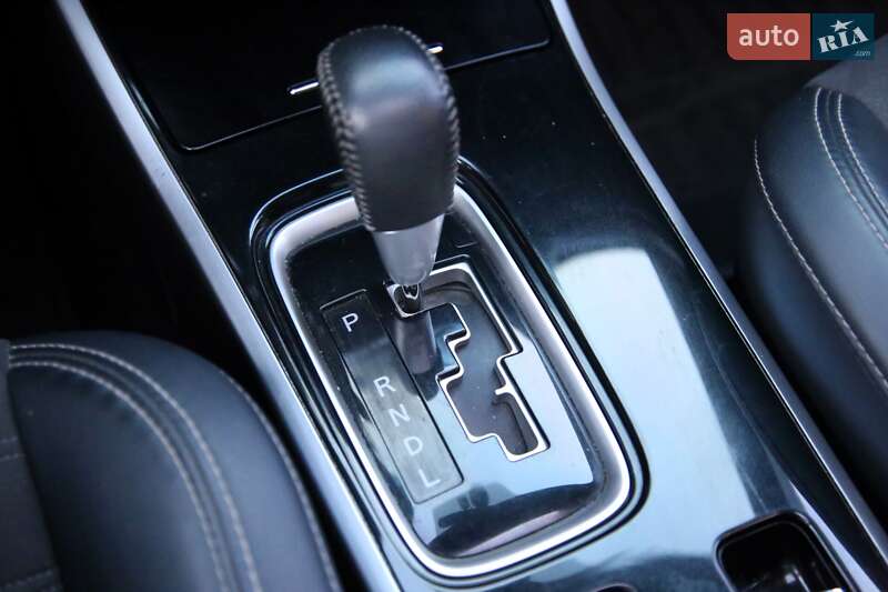 Внедорожник / Кроссовер Mitsubishi Outlander 2018 в Харькове