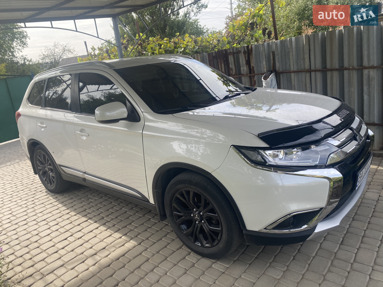 2016 Mitsubishi Outlander - мініатюра 18