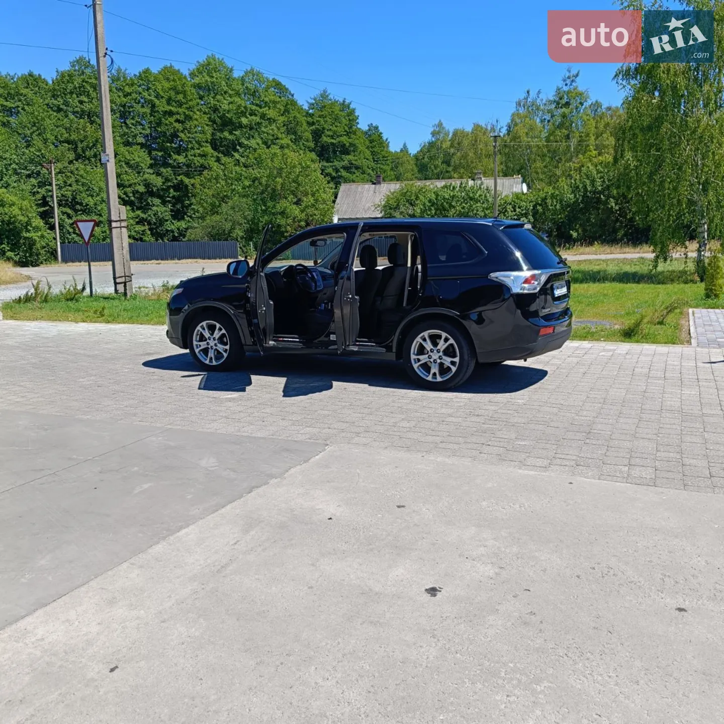 2014 Mitsubishi Outlander - мініатюра 10