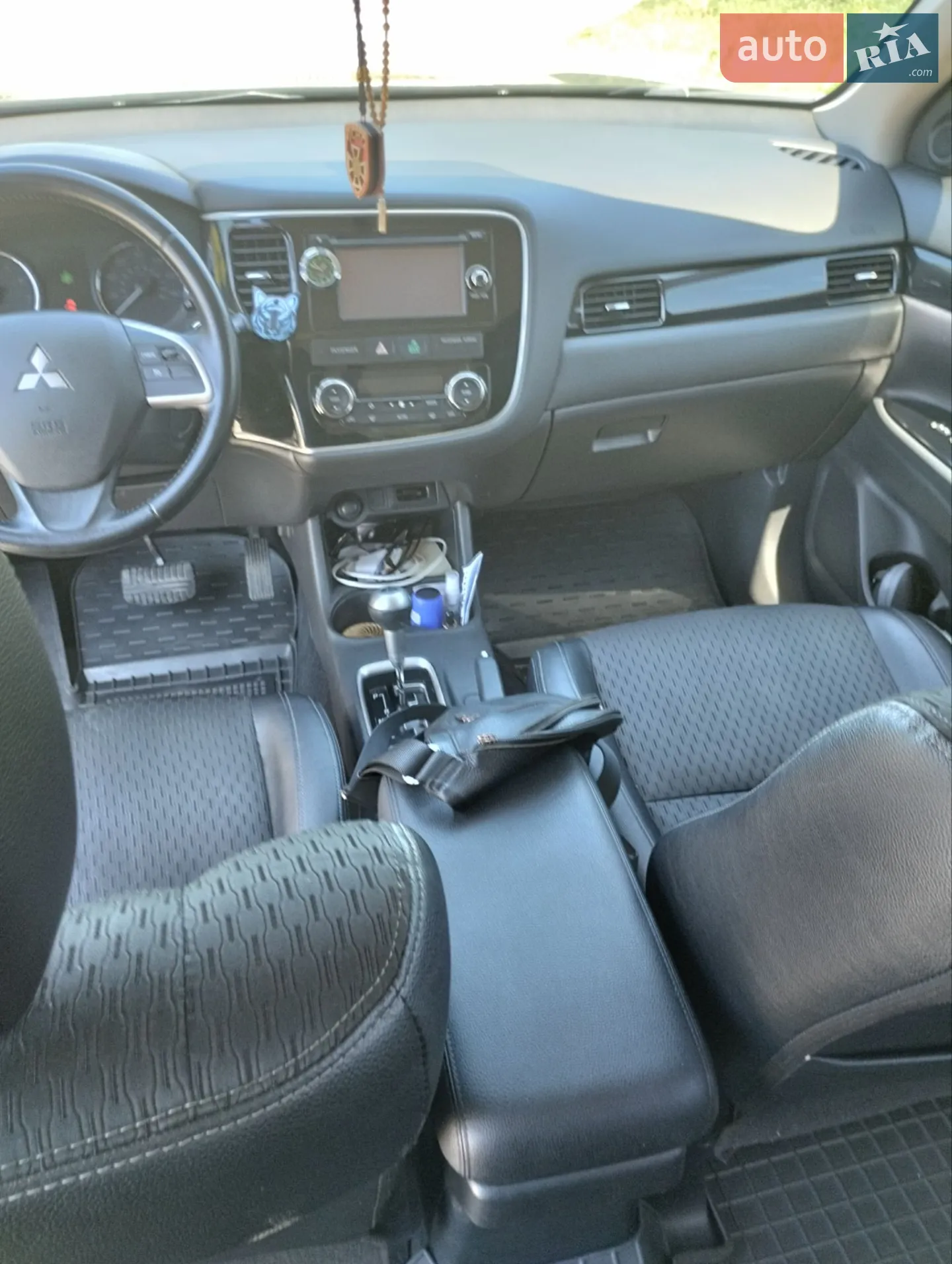 2014 Mitsubishi Outlander - мініатюра 19