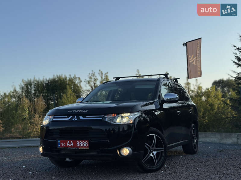 Mitsubishi Outlander 2014