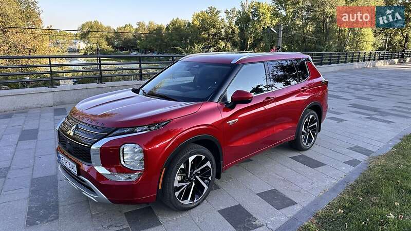 Внедорожник / Кроссовер Mitsubishi Outlander 2023 в Днепре фото 38 Внедорожник / Кроссовер Mitsubishi Outlander 2023 в Днепре
