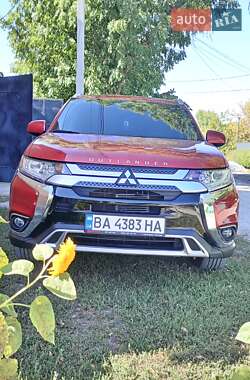 Mitsubishi Outlander 2018