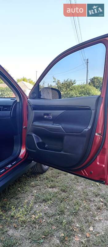 Внедорожник / Кроссовер Mitsubishi Outlander 2018 в Кропивницком фото 13 Внедорожник / Кроссовер Mitsubishi Outlander 2018 в Кропивницком