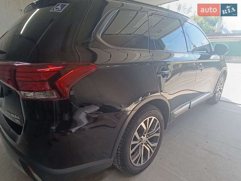 Позашляховик / Кросовер Mitsubishi Outlander 2016 в Білій Церкві фото 23 Позашляховик / Кросовер Mitsubishi Outlander 2016 в Білій Церкві