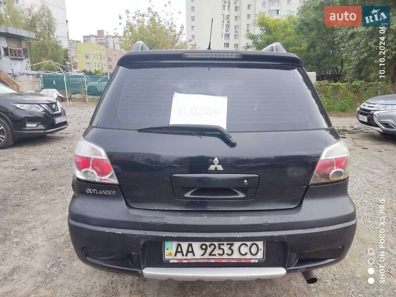 Внедорожник / Кроссовер Mitsubishi Outlander 2007 в Киеве