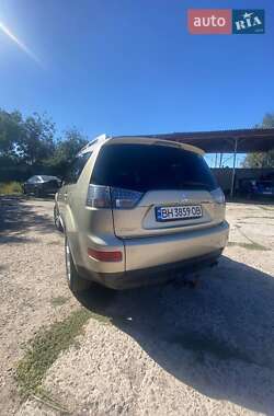 Mitsubishi Outlander 2007