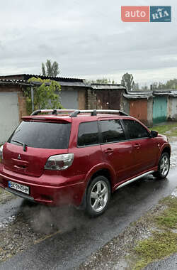 Внедорожник / Кроссовер Mitsubishi Outlander 2007 в 