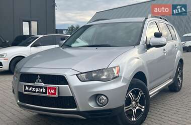Позашляховик / Кросовер Mitsubishi Outlander 2012 в Львові
