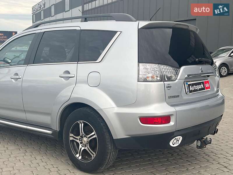 Позашляховик / Кросовер Mitsubishi Outlander 2012 в Львові фото 26 Позашляховик / Кросовер Mitsubishi Outlander 2012 в Львові