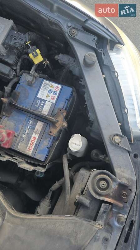 Внедорожник / Кроссовер Mitsubishi Outlander 2007 в Киеве