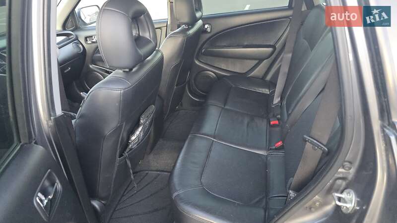 Внедорожник / Кроссовер Mitsubishi Outlander 2007 в Киеве