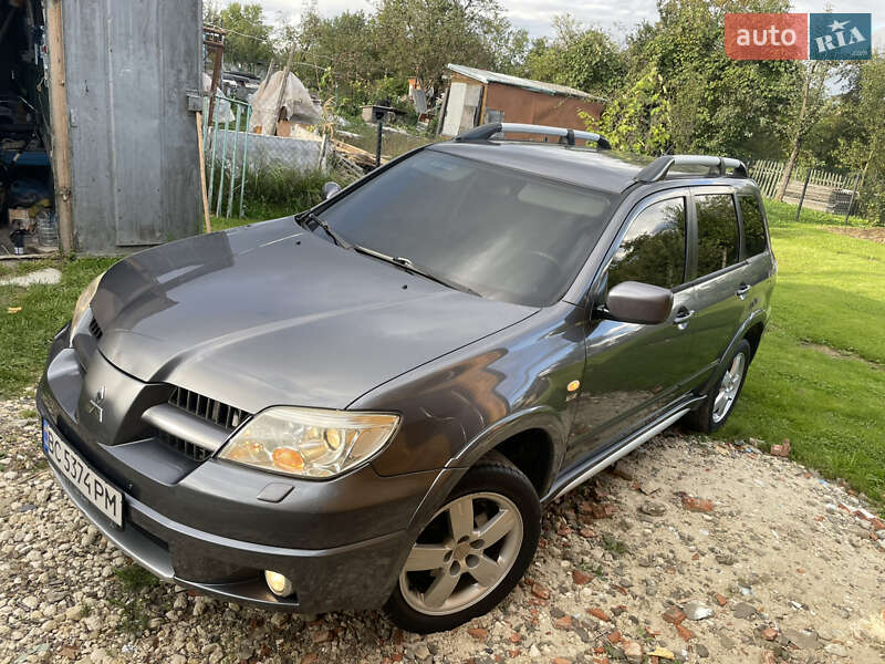Внедорожник / Кроссовер Mitsubishi Outlander 2006 в Трускавце