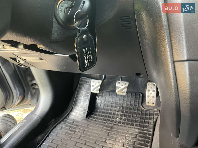 Внедорожник / Кроссовер Mitsubishi Outlander 2006 в Трускавце