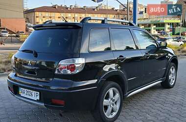 Внедорожник / Кроссовер Mitsubishi Outlander 2007 в 