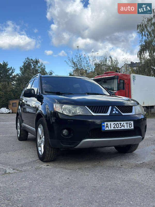 Позашляховик / Кросовер Mitsubishi Outlander 2008 в 