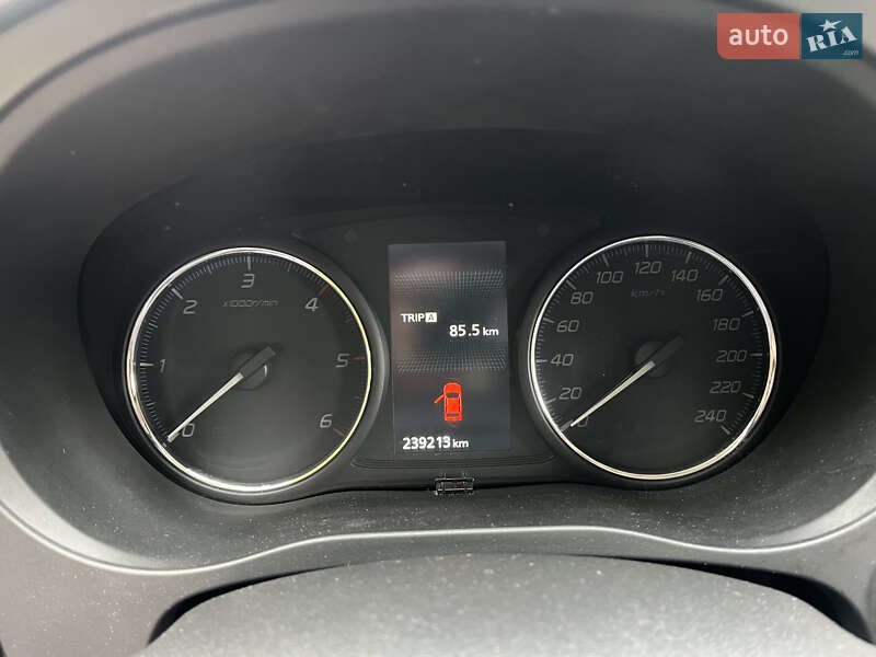 Позашляховик / Кросовер Mitsubishi Outlander 2013 в Білій Церкві