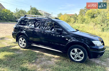Внедорожник / Кроссовер Mitsubishi Outlander 2008 в 