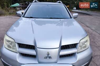 Внедорожник / Кроссовер Mitsubishi Outlander 2006 в 