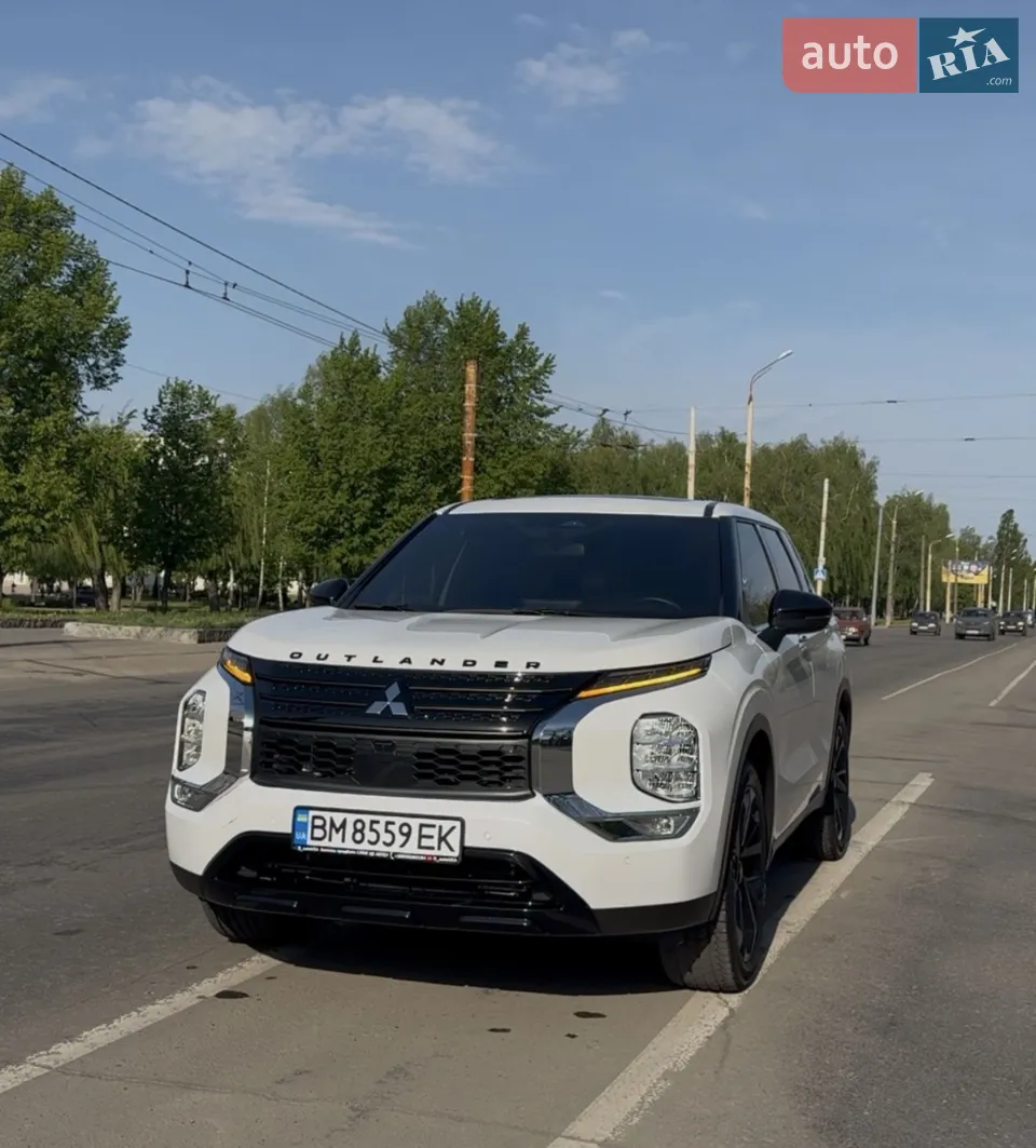 2021 Mitsubishi Outlander - мініатюра 14