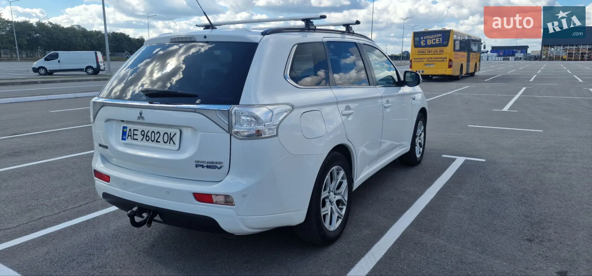 2014 Mitsubishi Outlander - мініатюра 5