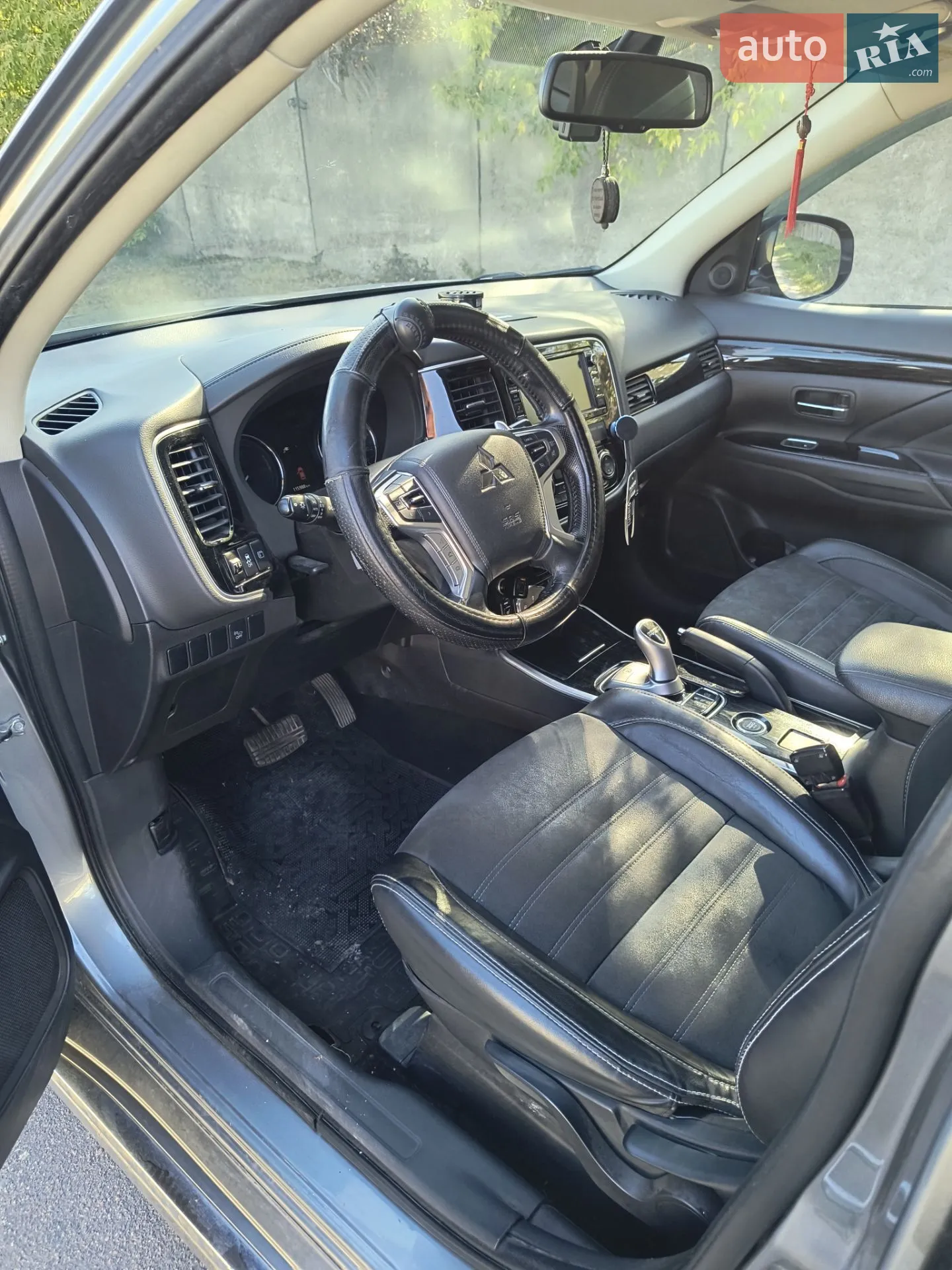2016 Mitsubishi Outlander - мініатюра 8