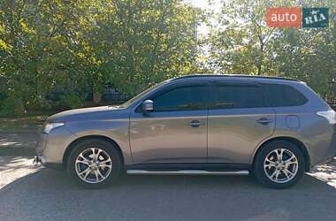 Mitsubishi Outlander 2013 Mitsubishi Outlander 2013