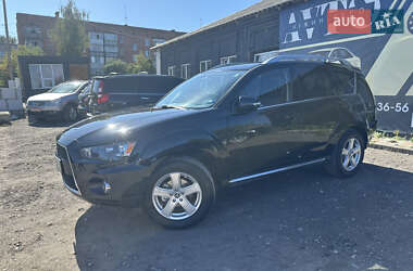 Внедорожник / Кроссовер Mitsubishi Outlander 2009 в 